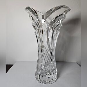 Vintage Mikasa Mystic Suite Heavy Clear Glass Vase 8" Japan